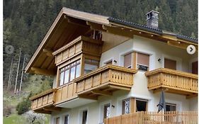 Apartments Oberhollenzer